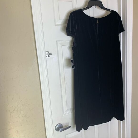 JH Classic Black Dress Size 18 Cap Sleeves - Picture 4 of 11